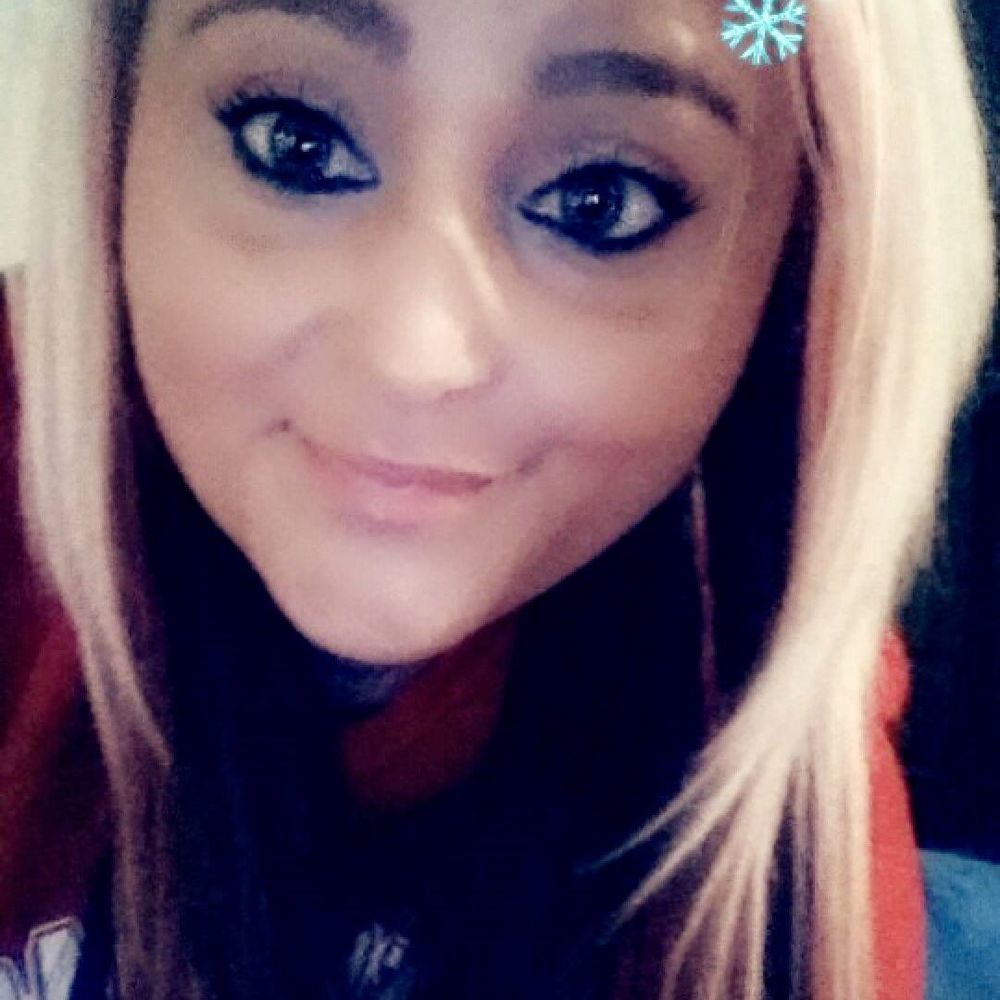 Meet your Posher, Felicia